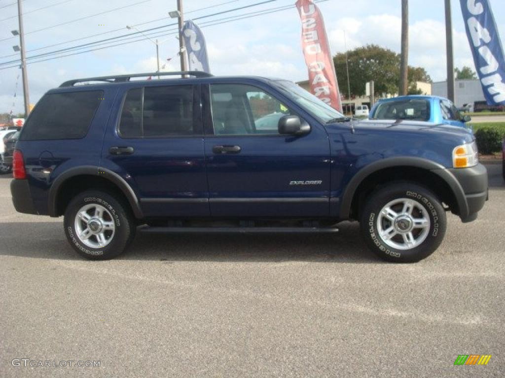 2004 Explorer XLS 4x4 - Dark Blue Pearl Metallic / Graphite photo #6