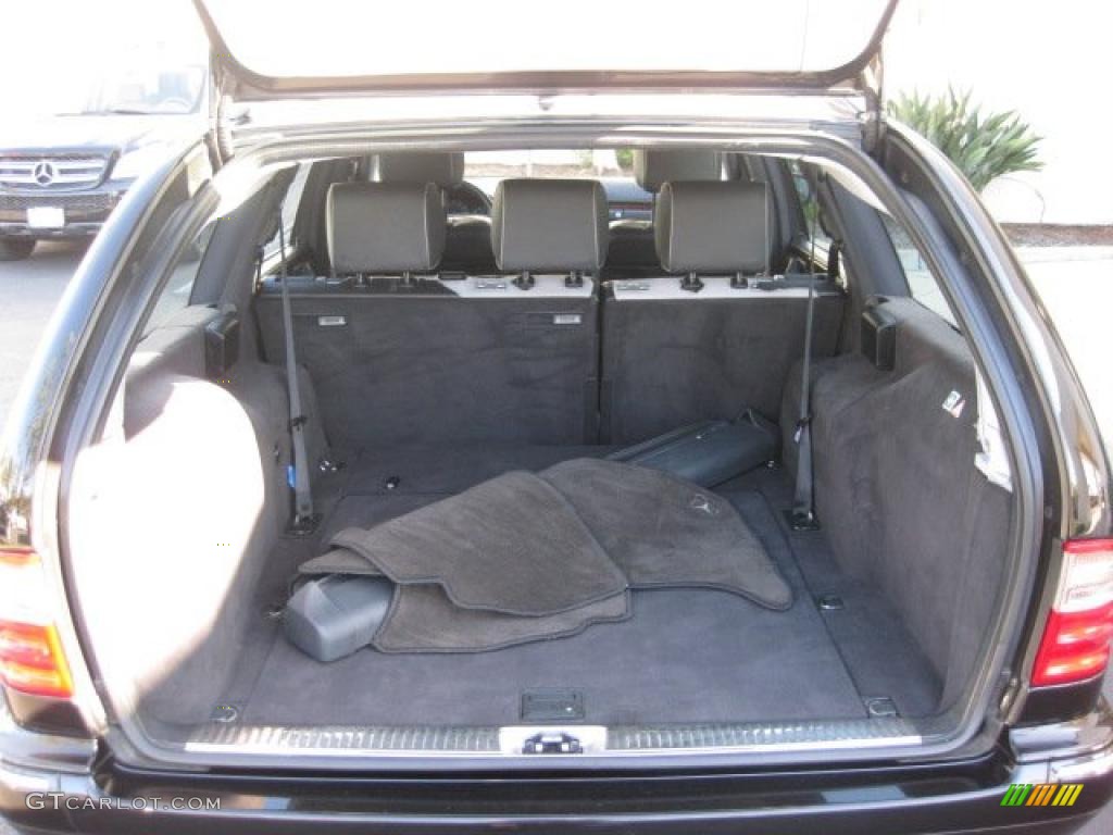 2002 Mercedes-Benz E 320 4Matic Wagon Trunk Photo #38865312