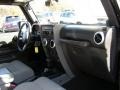 Black - Wrangler Sahara 4x4 Photo No. 10