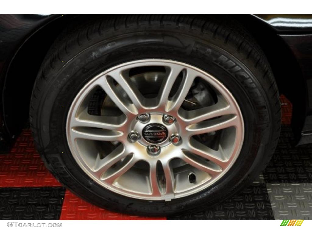 2006 Volvo V70 2.4 Wheel Photo #38868748