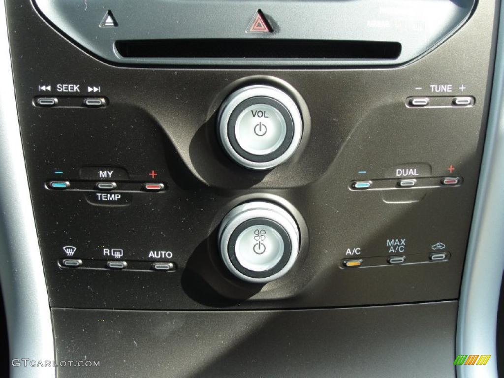2011 Ford Edge SEL Controls Photo #38869204