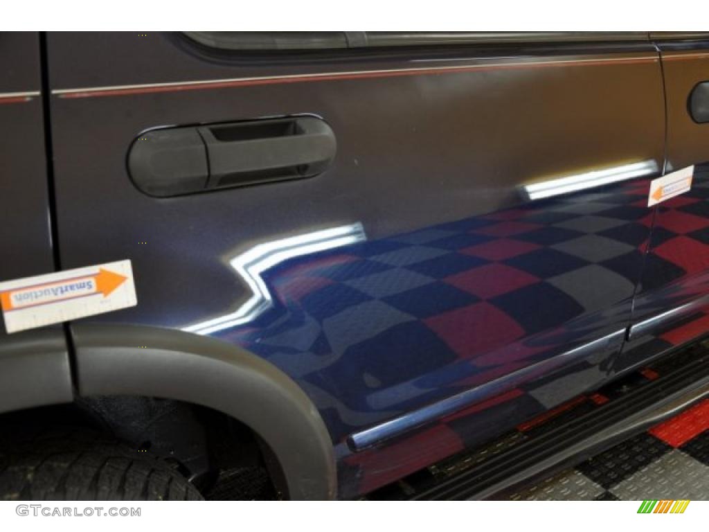 2003 Explorer XLS 4x4 - True Blue Metallic / Graphite Grey photo #19