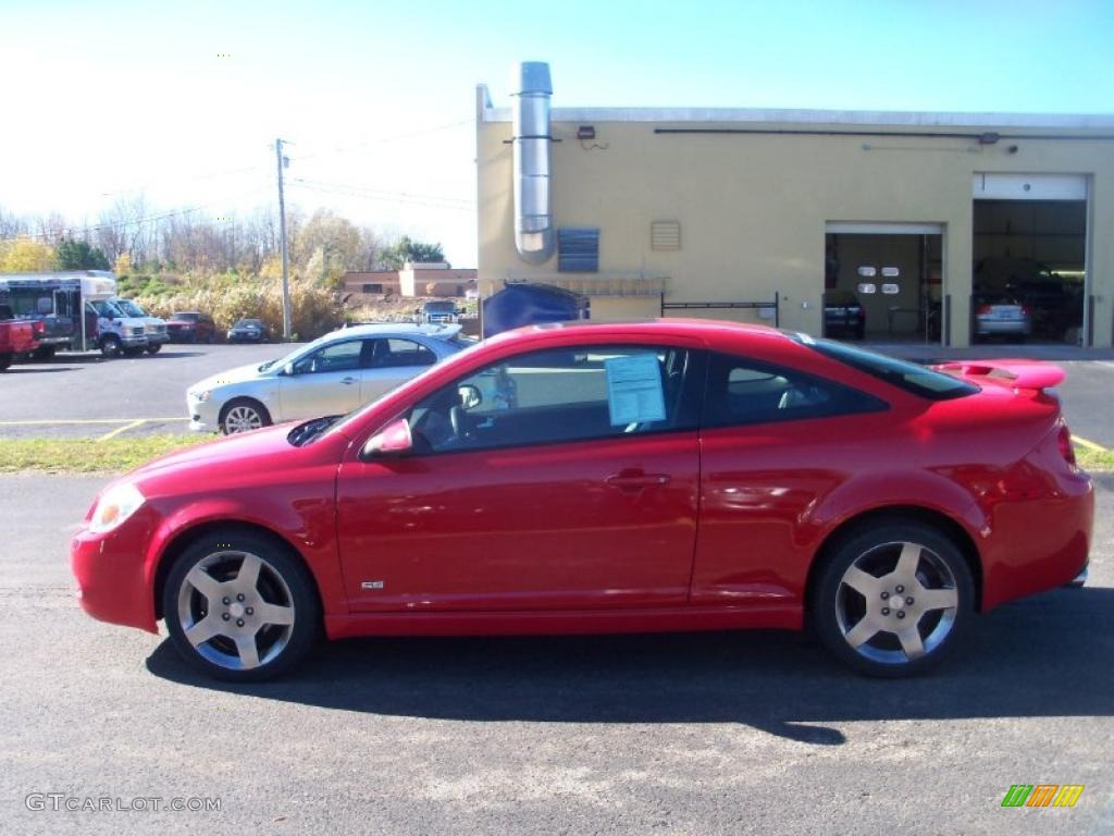 2007 Cobalt SS Coupe - Victory Red / Ebony photo #11