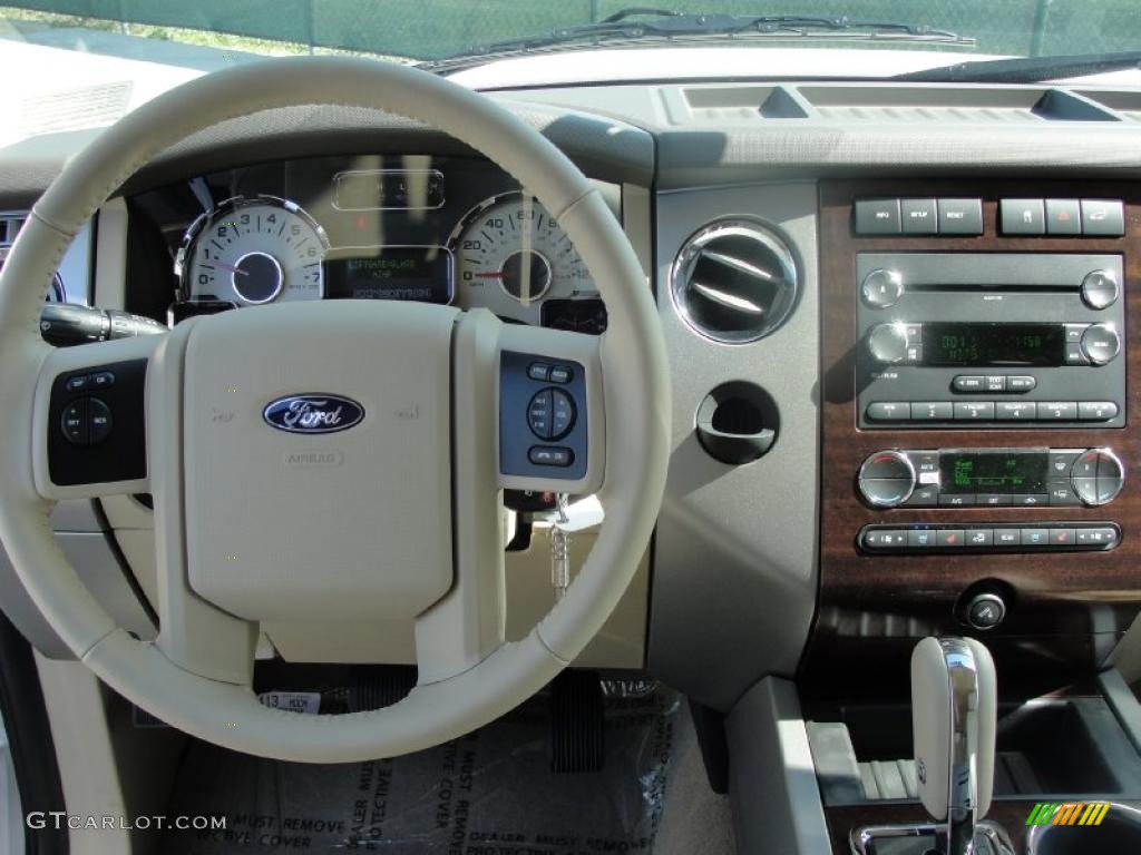 2011 Ford Expedition XLT Camel Dashboard Photo #38872332