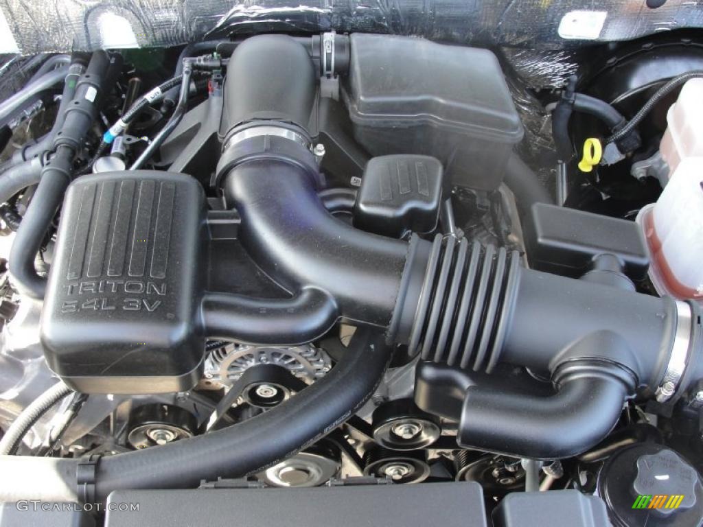 2011 Ford Expedition XLT 5.4 Liter SOHC 24-Valve Flex-Fuel V8 Engine Photo #38873500