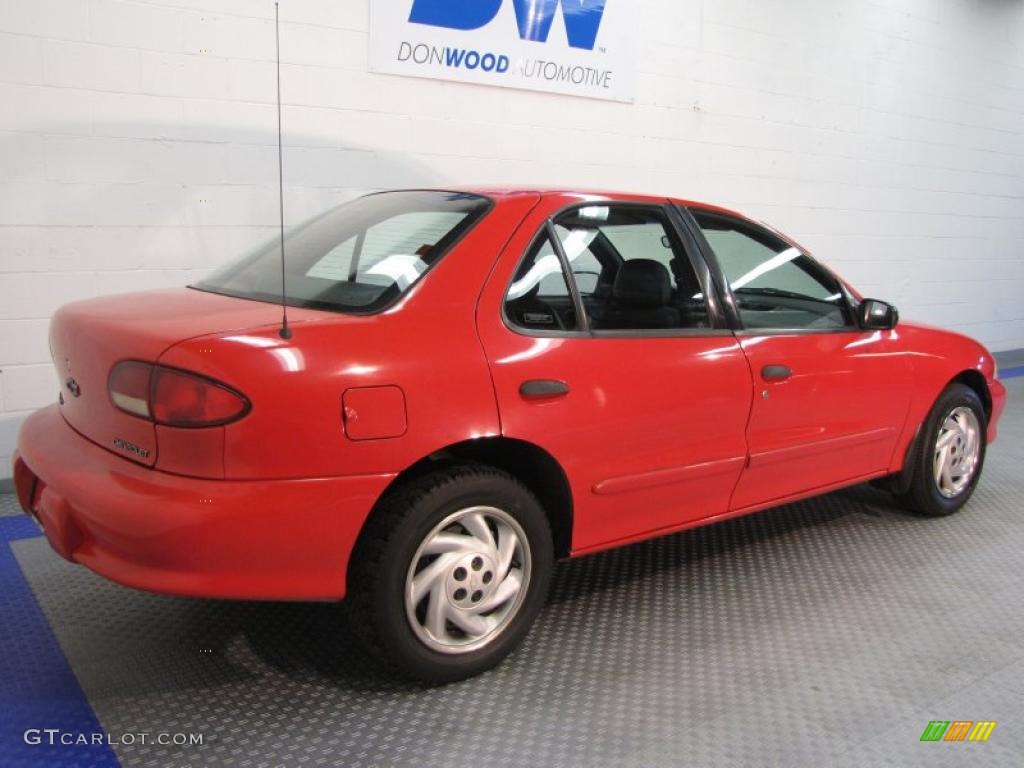 1998 Cavalier Sedan - Flame Red / Graphite photo #4