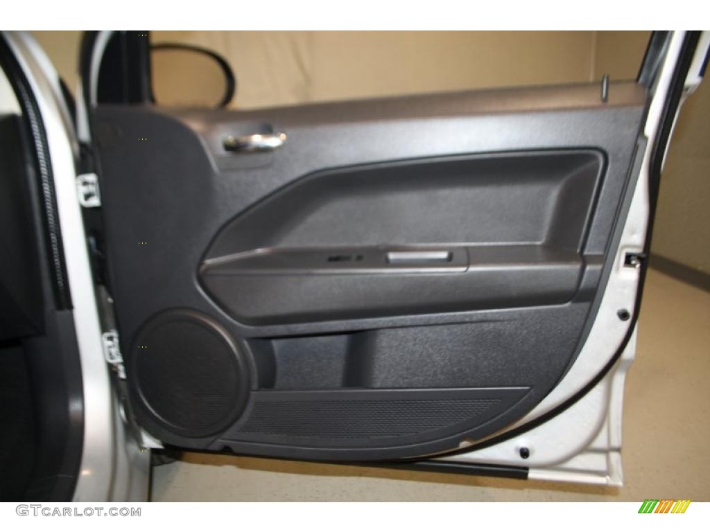 2009 Dodge Caliber R/T Dark Slate Gray Door Panel Photo #38881441