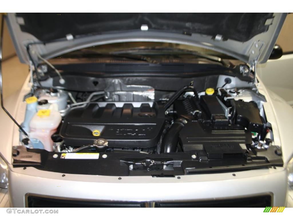 2009 Dodge Caliber R/T 2.4 Liter DOHC 16-Valve Dual VVT 4 Cylinder Engine Photo #38882077