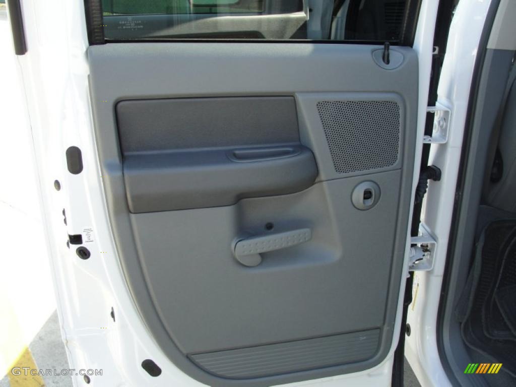 2006 Ram 2500 Big Horn Edition Quad Cab - Bright White / Medium Slate Gray photo #32