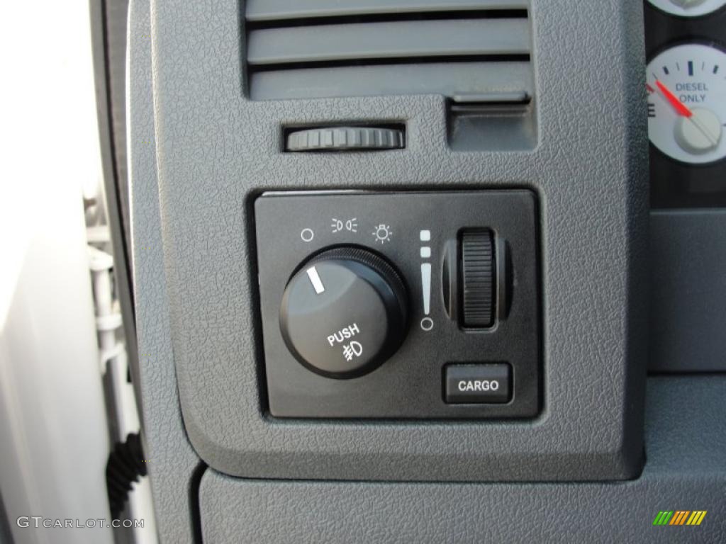 2006 Dodge Ram 2500 Big Horn Edition Quad Cab Controls Photos
