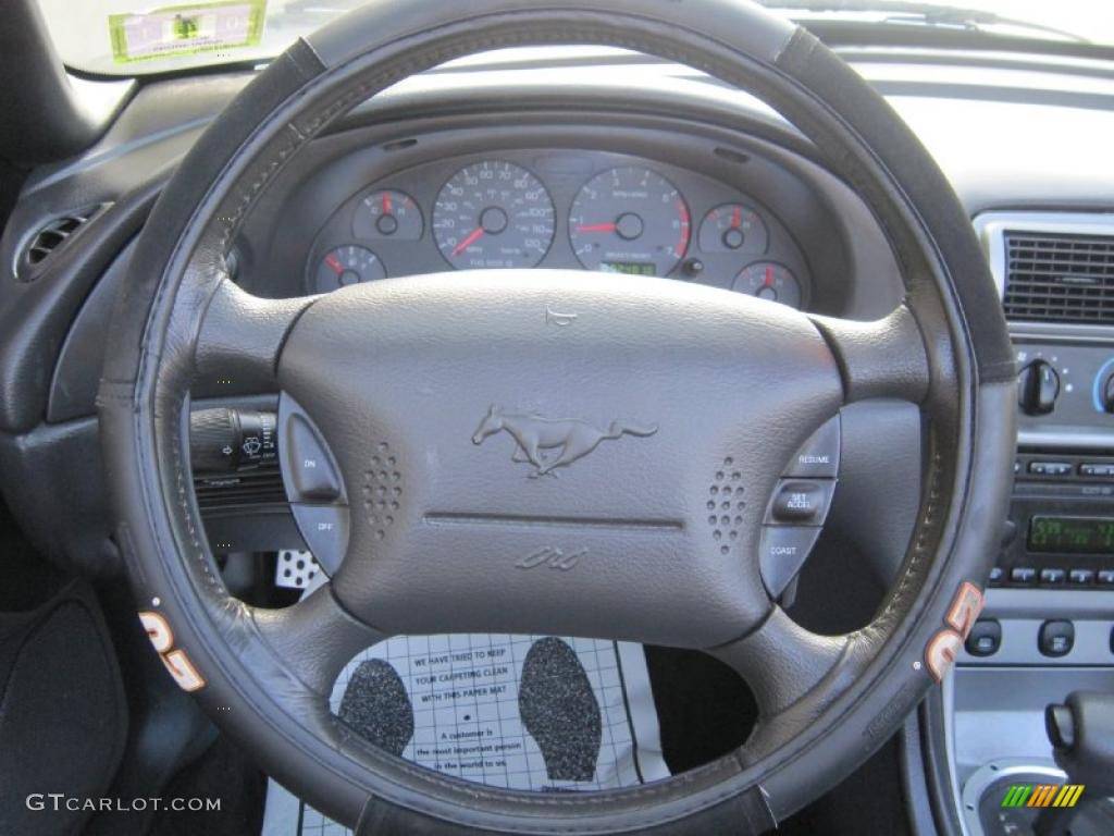 2003 Mustang V6 Convertible - Oxford White / Dark Charcoal photo #12