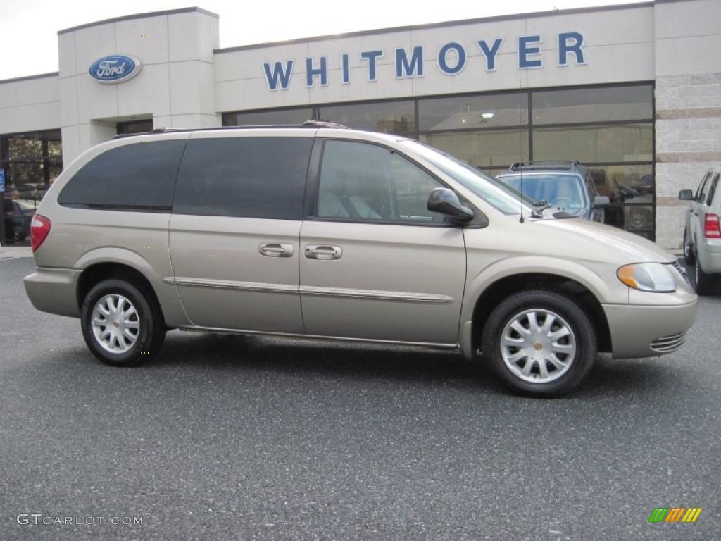 2002 Town & Country EX - Light Almond Pearl Metallic / Taupe photo #1