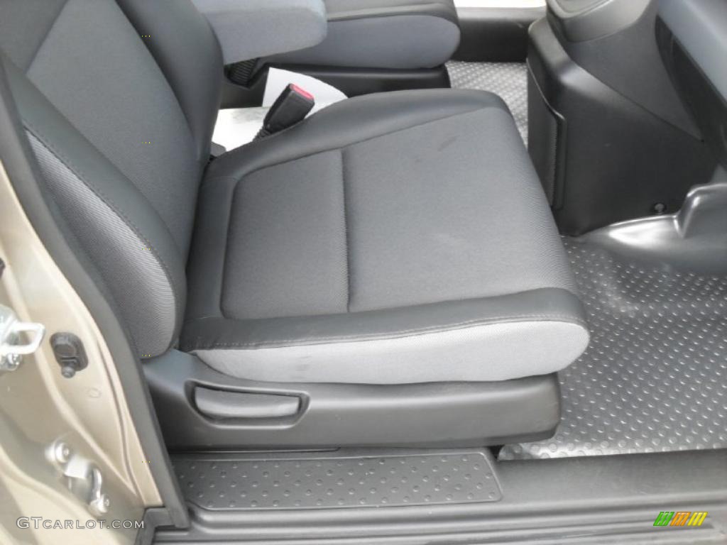Black Interior 2004 Honda Element EX Photo #38888622