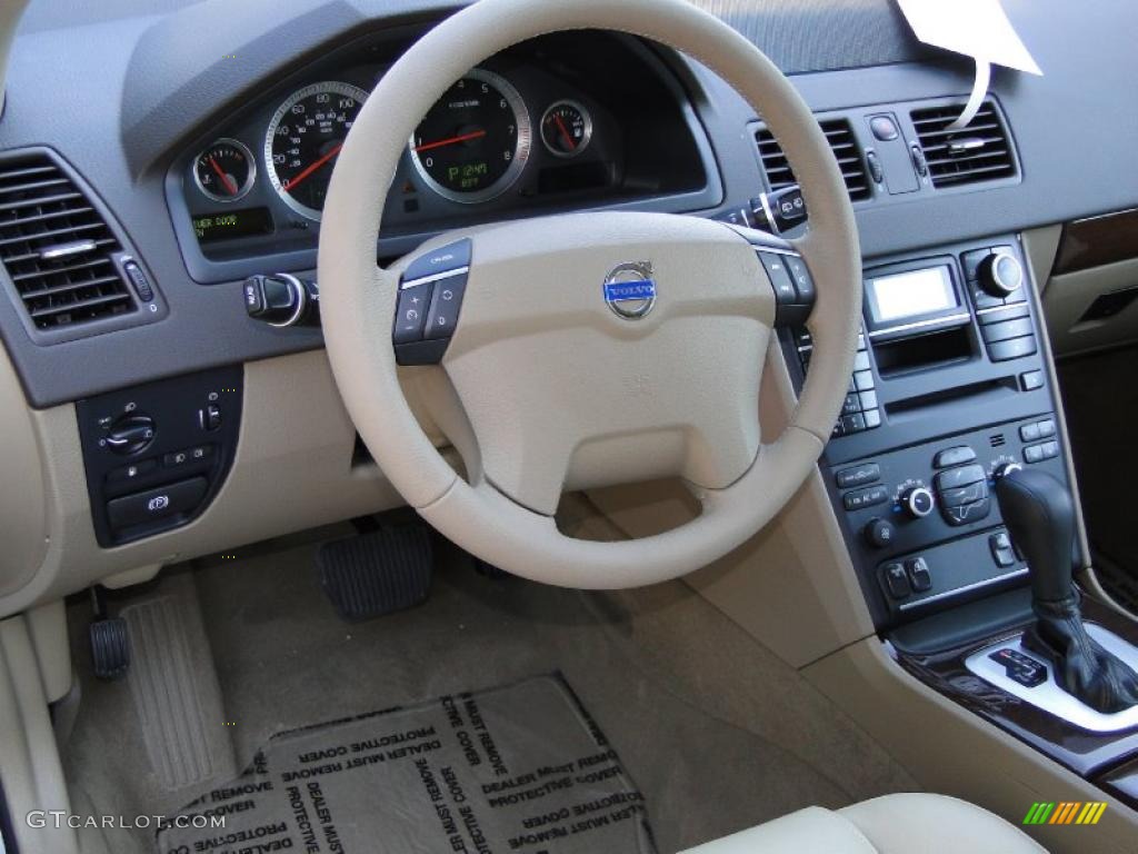 Beige Interior 2011 Volvo XC90 3.2 Photo #38889250