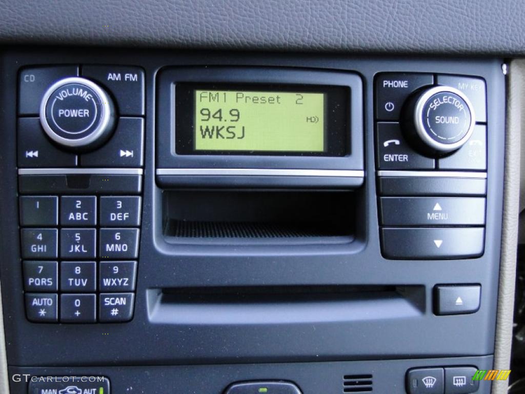 2011 Volvo XC90 3.2 Controls Photo #38889310