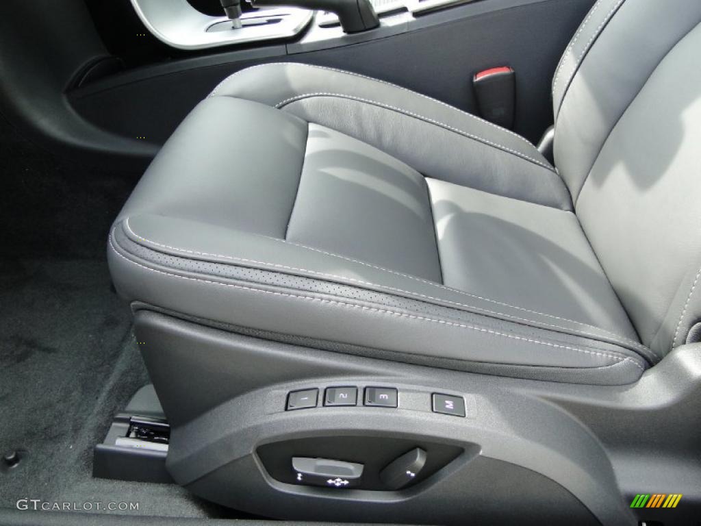 Soverign Hide Off Black Leather/Off Black Interior 2011 Volvo C70 T5 Photo #38889542