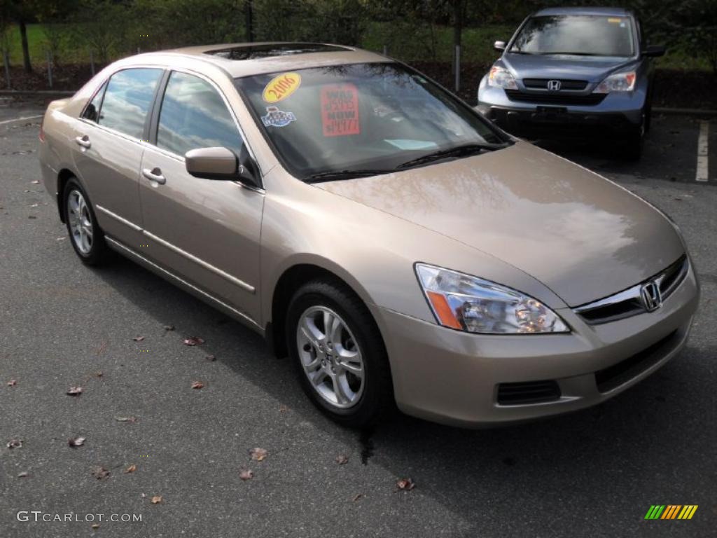 2006 Accord EX Sedan - Desert Mist Metallic / Ivory photo #5