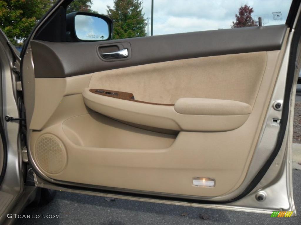 2006 Accord EX Sedan - Desert Mist Metallic / Ivory photo #20