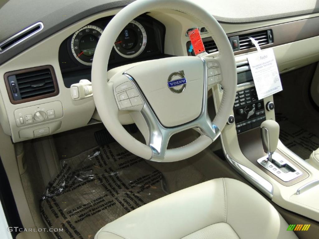Sandstone Beige Interior 2011 Volvo S80 3.2 Photo #38889974