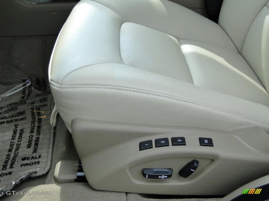 2011 Volvo S80 3.2 Controls Photo #38890078