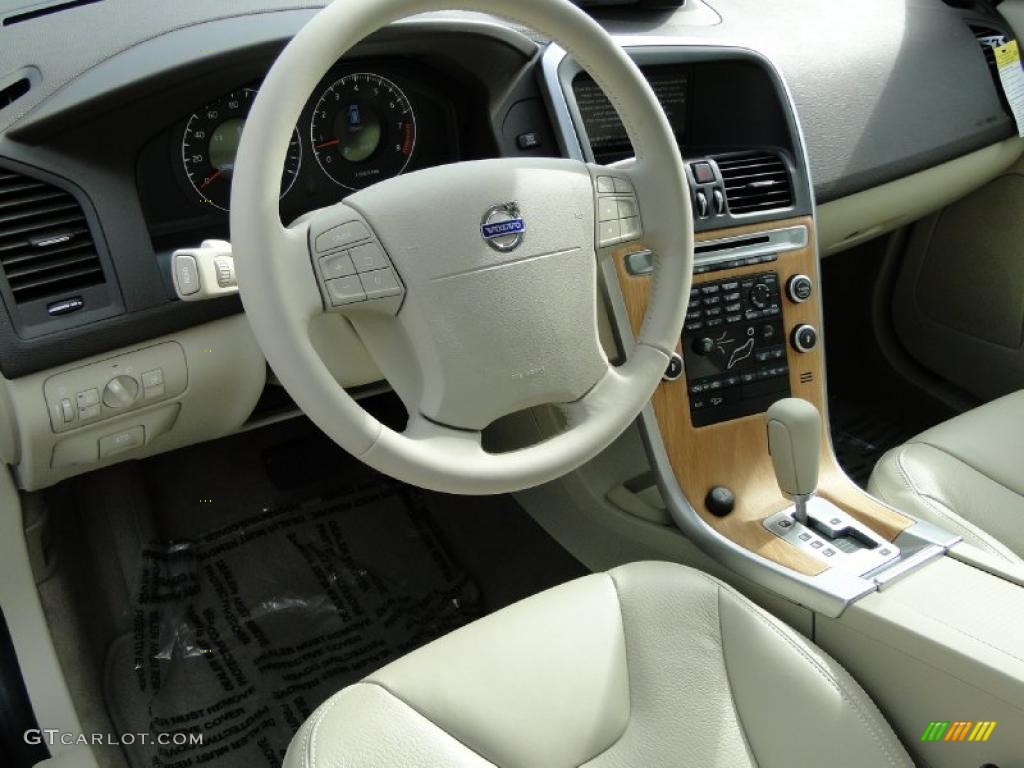 Sandstone Interior 2010 Volvo XC60 3.2 AWD Photo #38890866