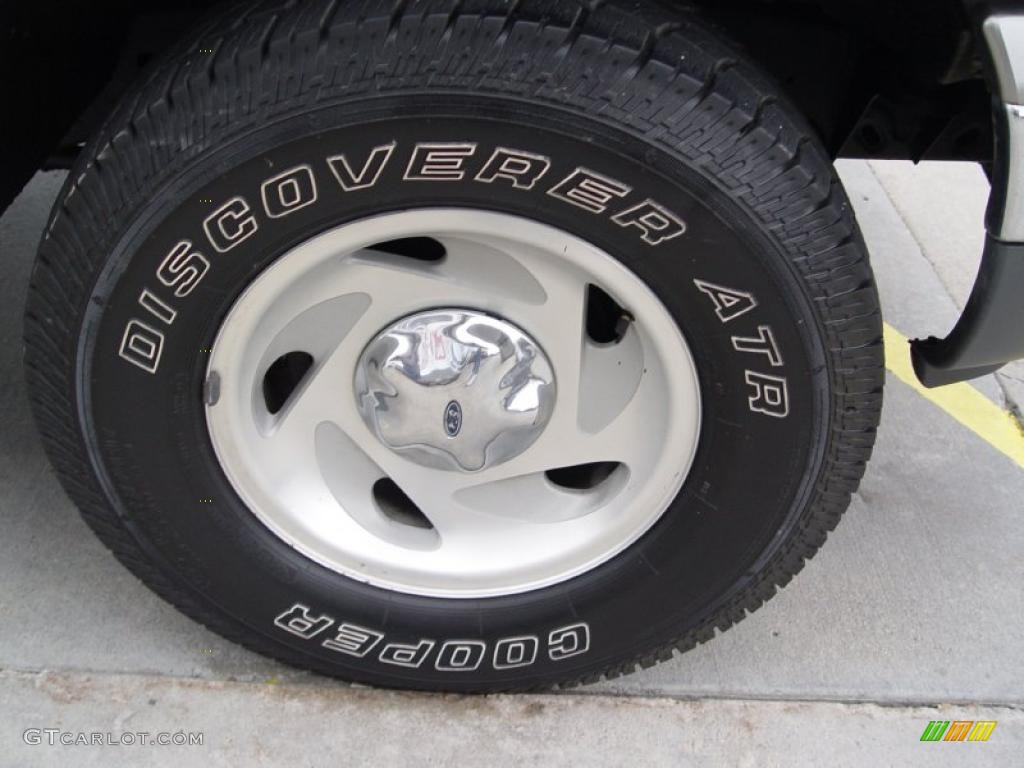 2001 Ford F150 XLT SuperCab 4x4 Wheel Photo #38892494