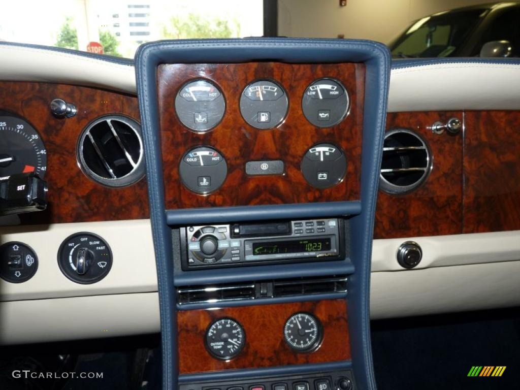 1998 Bentley Azure Standard Azure Model Controls Photo #38898386