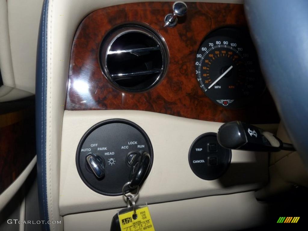 1998 Bentley Azure Standard Azure Model Controls Photos