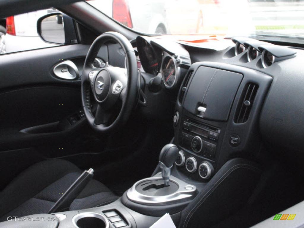 Black Leather Interior 2009 Nissan 370Z Touring Coupe Photo #38898658