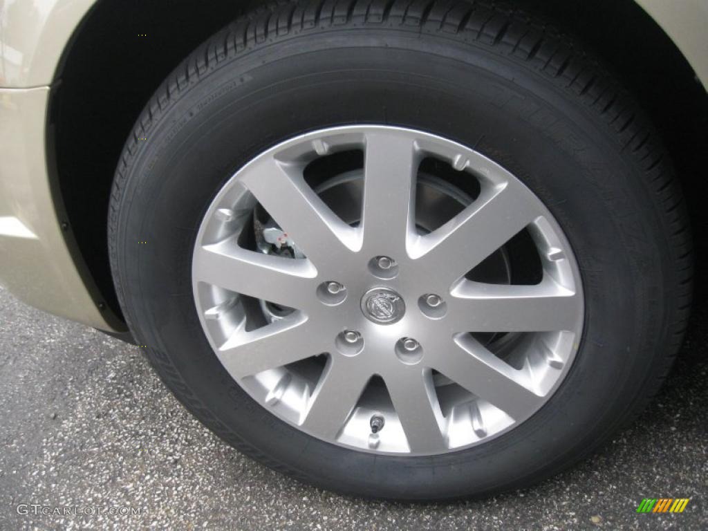 2010 Chrysler Town & Country Touring Wheel Photo #38899542