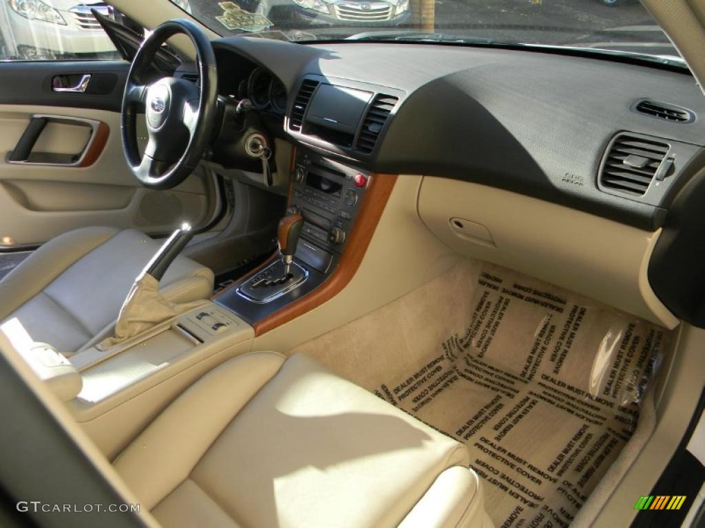 Taupe Interior 2005 Subaru Outback 2.5i Limited Wagon Photo #38899762