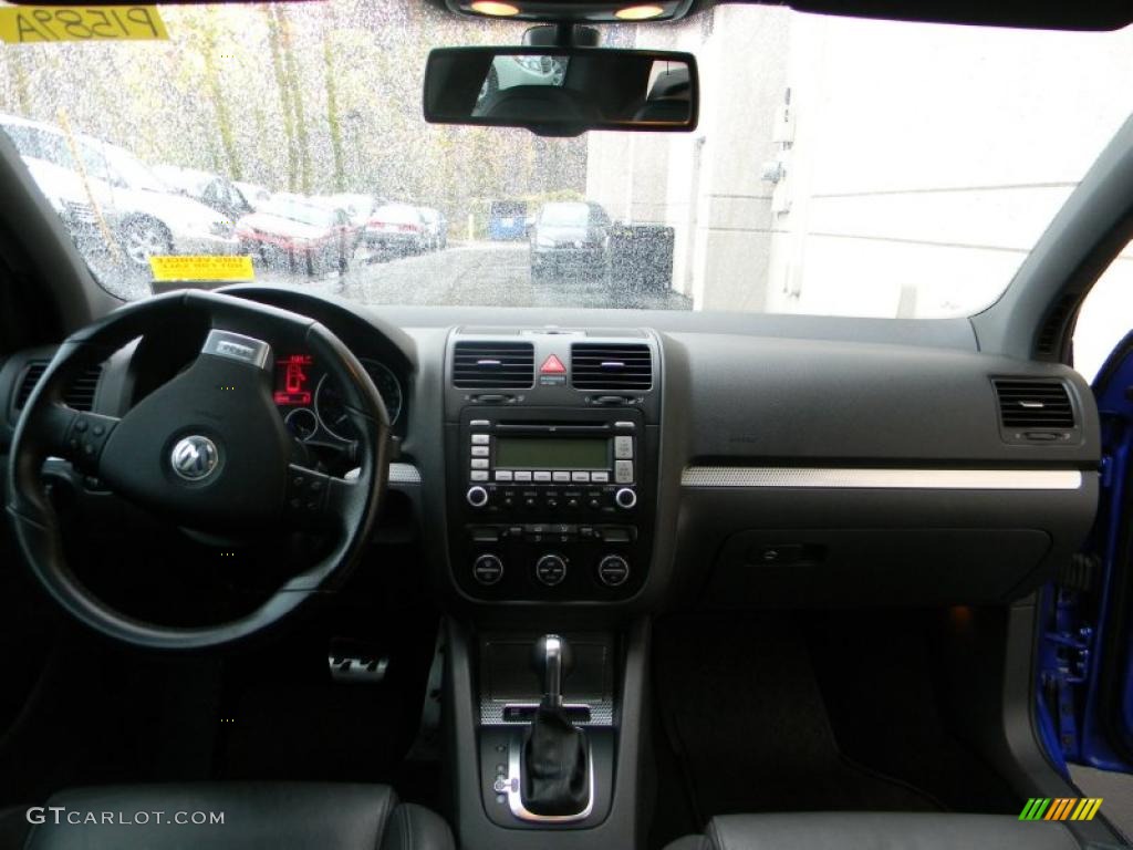 2008 Volkswagen R32 Standard R32 Model Anthracite Dashboard Photo #38900310