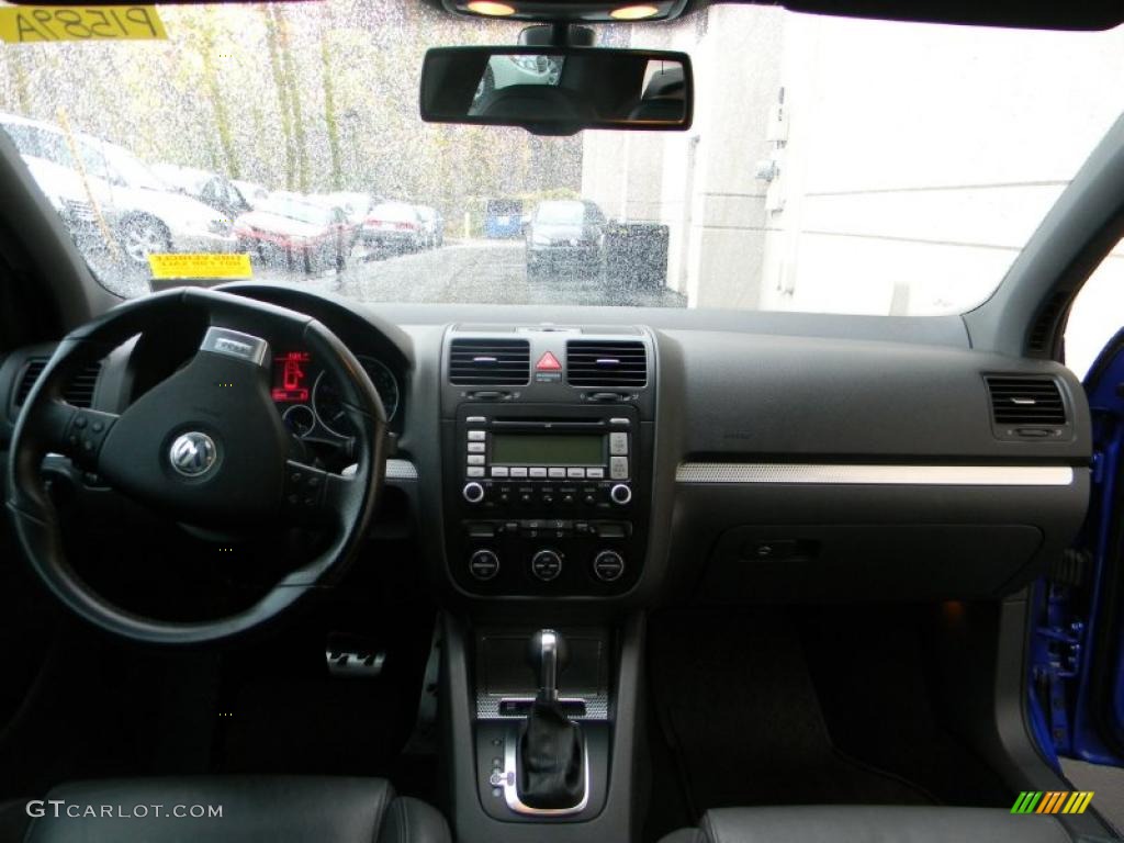 2008 Volkswagen R32 Standard R32 Model Anthracite Dashboard Photo #38900310