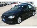 Black - Jetta SE Sedan Photo No. 3