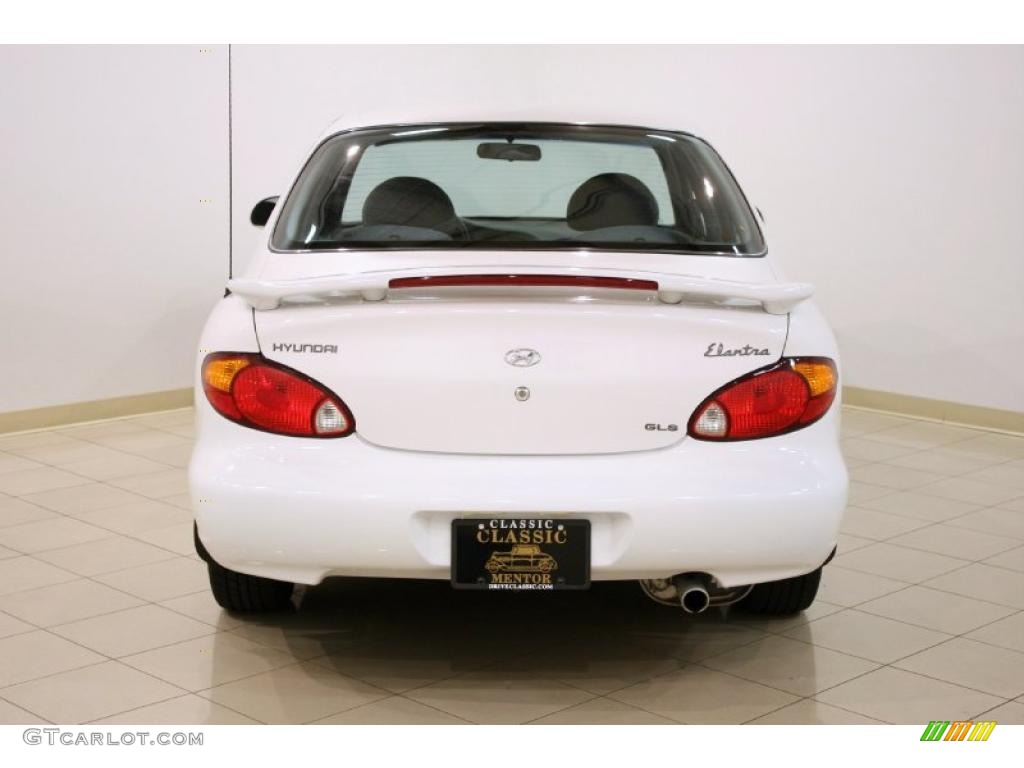 2000 Elantra GLS Sedan - Noble White / Gray photo #6