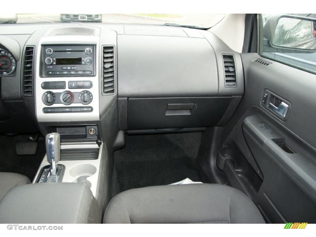 2008 Ford Edge SE AWD Charcoal Dashboard Photo #38905330