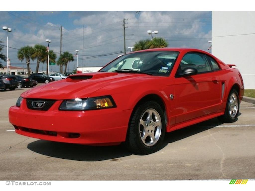 2004 Mustang V6 Coupe - Torch Red / Medium Parchment photo #10