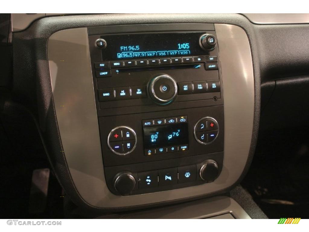 2008 GMC Sierra 1500 SLE Extended Cab 4x4 Controls Photo #38906166