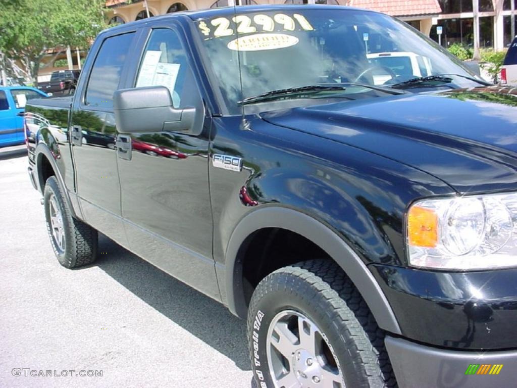 2006 F150 FX4 SuperCrew 4x4 - Black / Tan photo #2