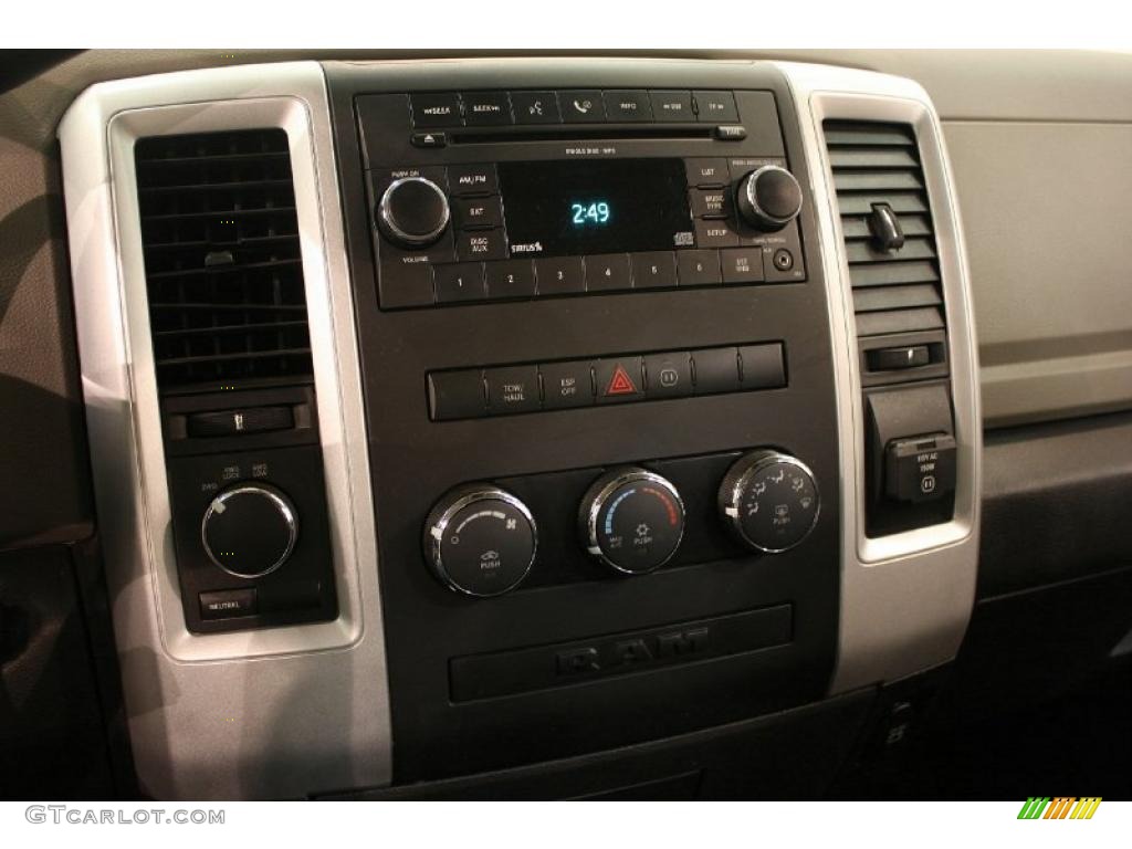 2009 Ram 1500 Big Horn Edition Quad Cab 4x4 - Mineral Gray Metallic / Dark Slate/Medium Graystone photo #15