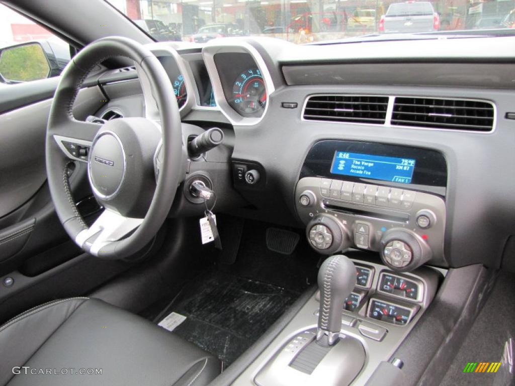 2011 Chevrolet Camaro SS Coupe Black Dashboard Photo #38907362