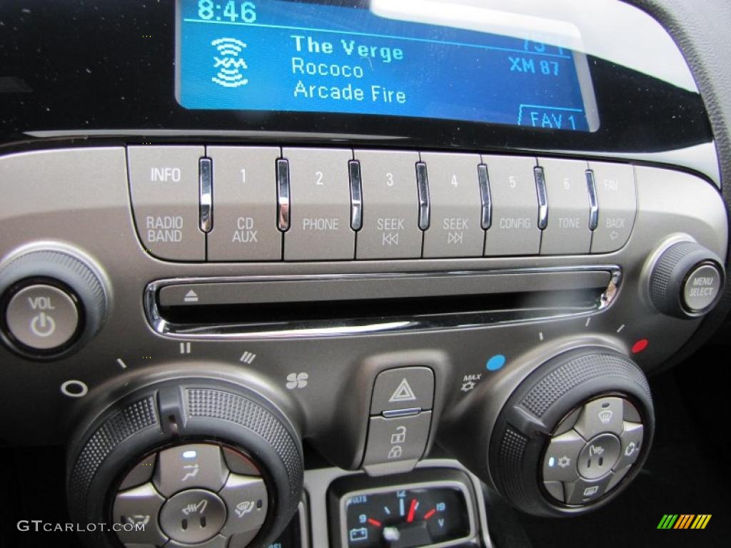 2011 Chevrolet Camaro SS Coupe Controls Photo #38907414