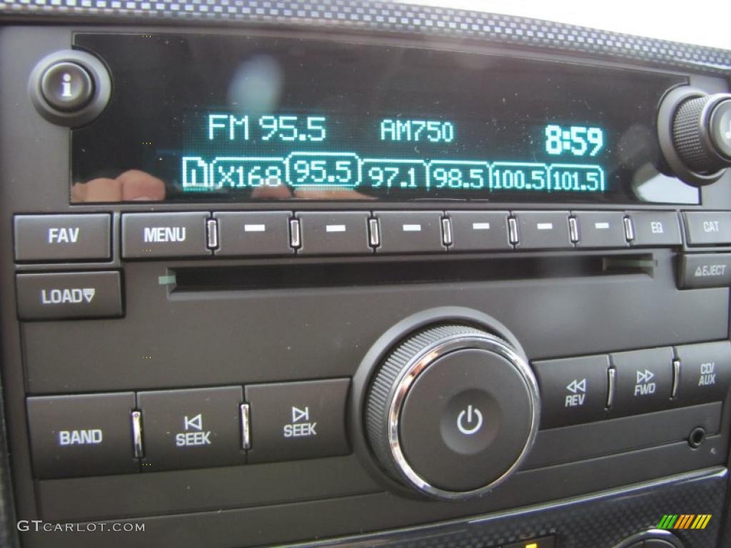 2011 Chevrolet Silverado 2500HD LT Crew Cab 4x4 Controls Photo #38907786