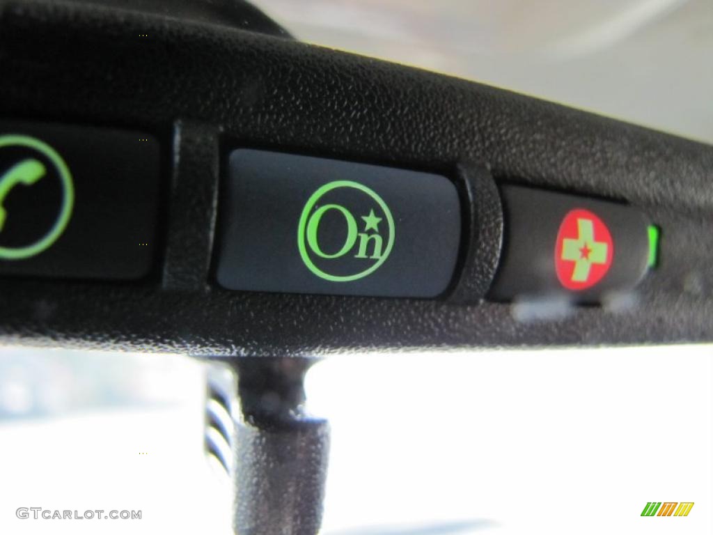 2011 Chevrolet Silverado 2500HD LT Crew Cab 4x4 Controls Photo #38907818