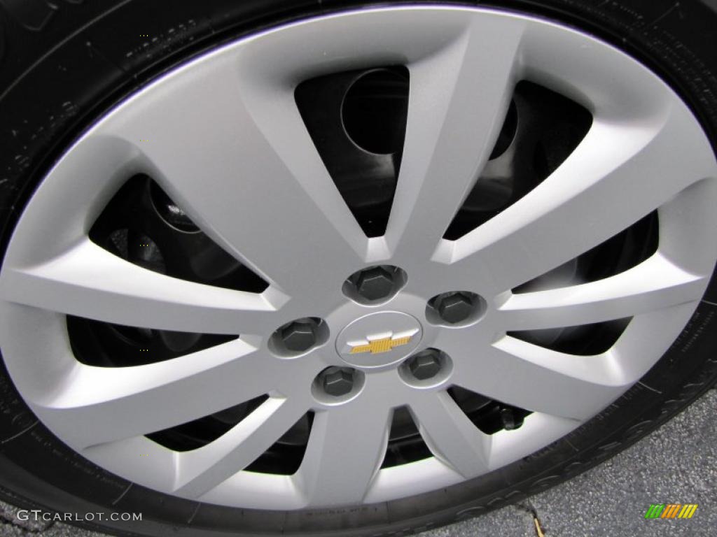 2011 Chevrolet Cruze LS Wheel Photo #38908334