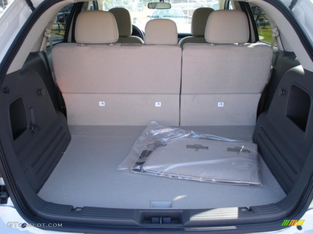 2011 Ford Edge SE Trunk Photo #38908358