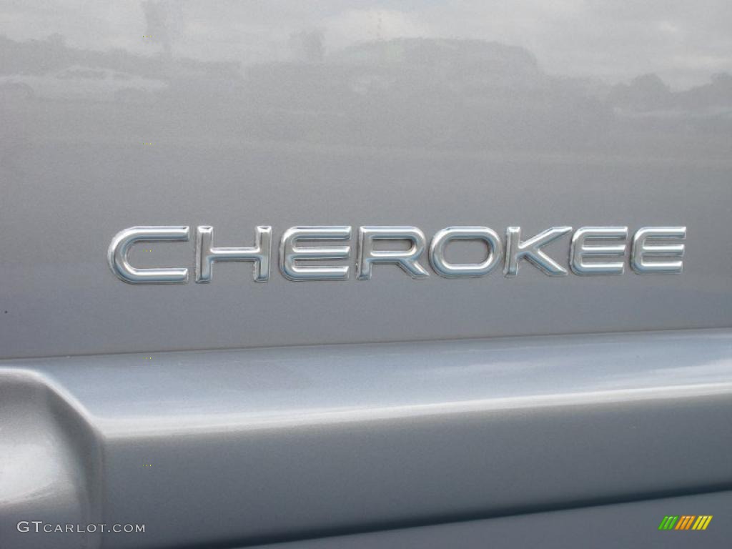 2001 Jeep Cherokee Sport Marks and Logos Photo #38909426