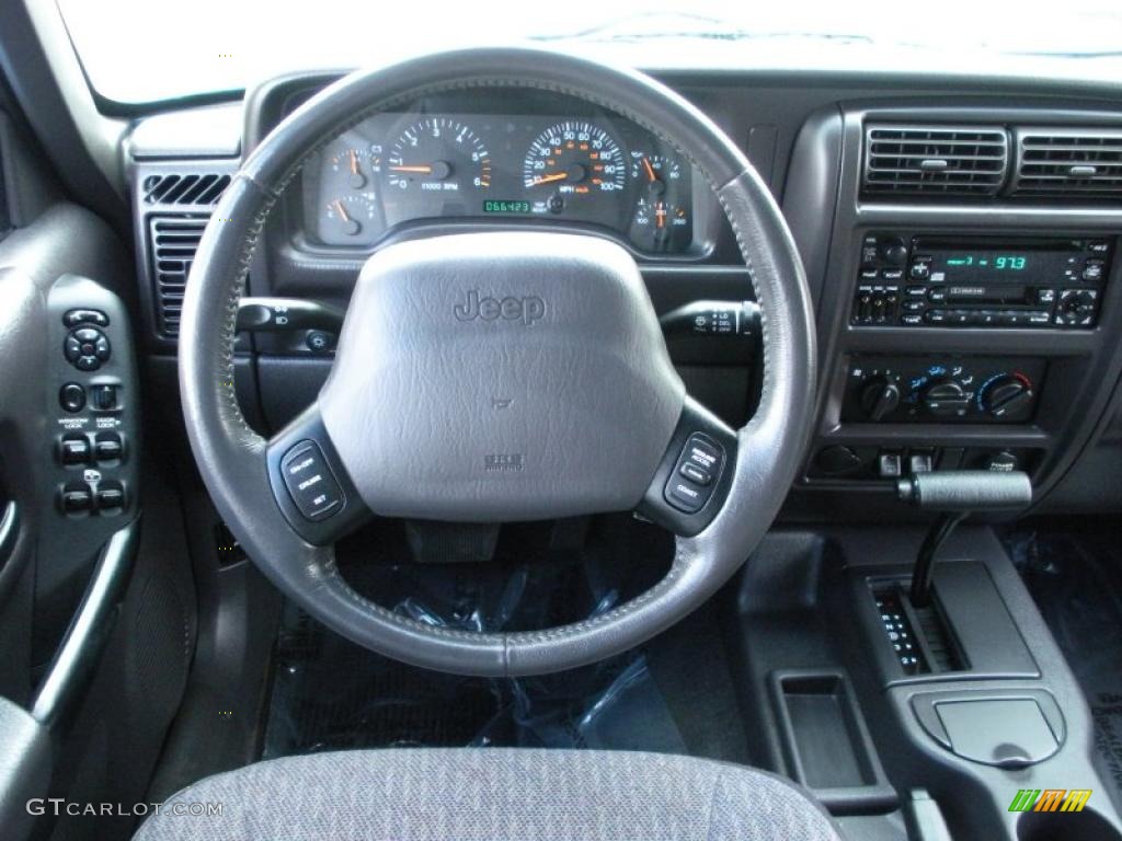 2001 Jeep Cherokee Sport Agate Steering Wheel Photo
