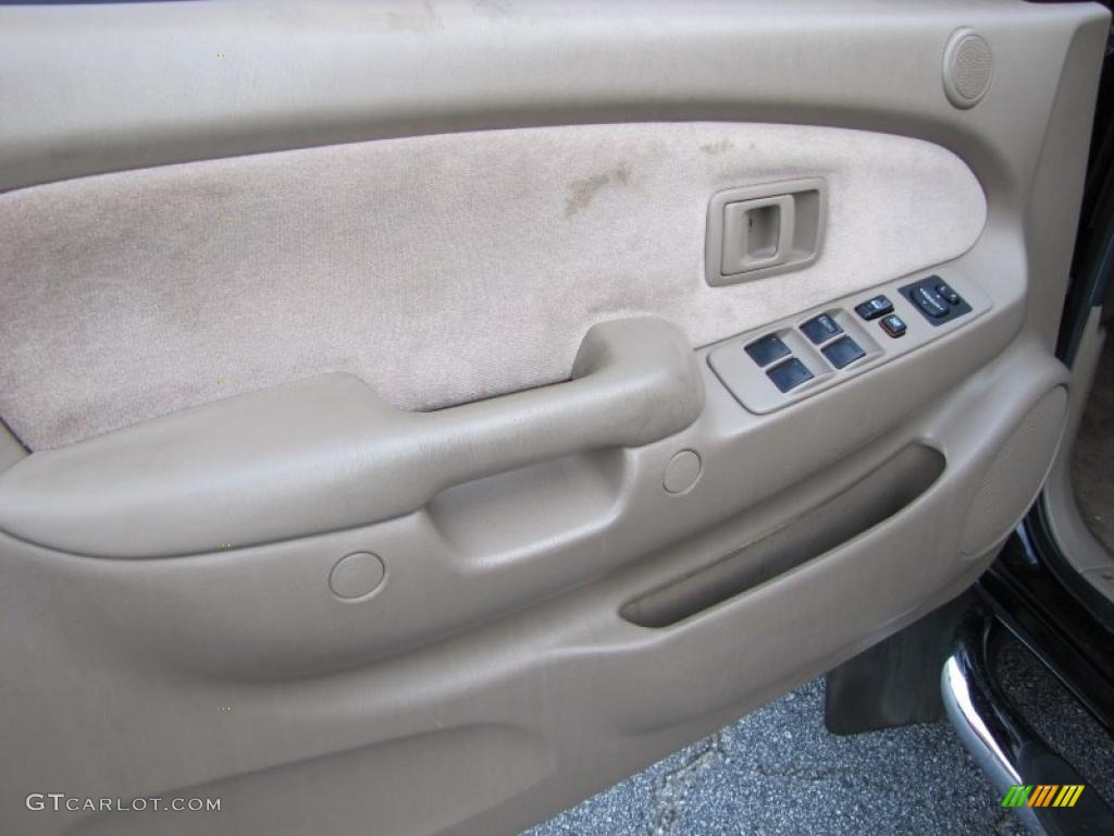 2004 Toyota Tacoma PreRunner TRD Double Cab Door Panel Photos