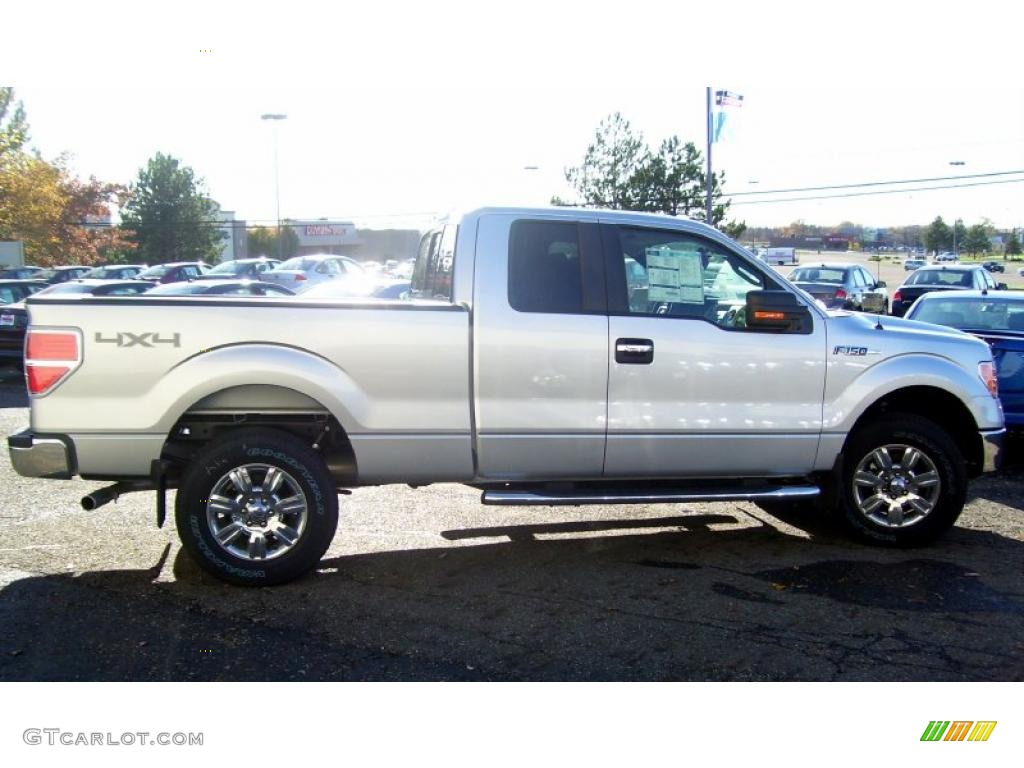 2010 F150 XLT SuperCab 4x4 - Ingot Silver Metallic / Medium Stone photo #2